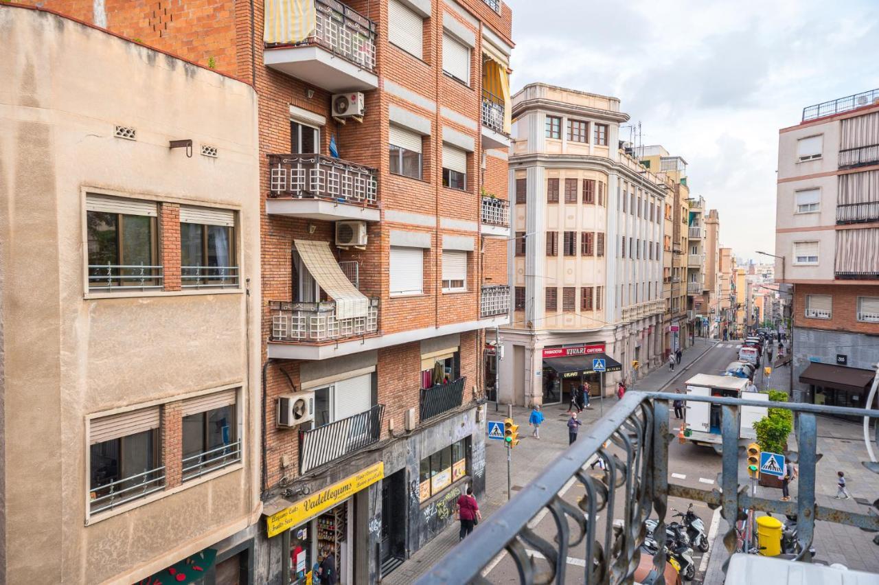 Homenfun Barcelona Studio Camp Nou II L'Hospitalet de Llobregat Eksteriør bilde